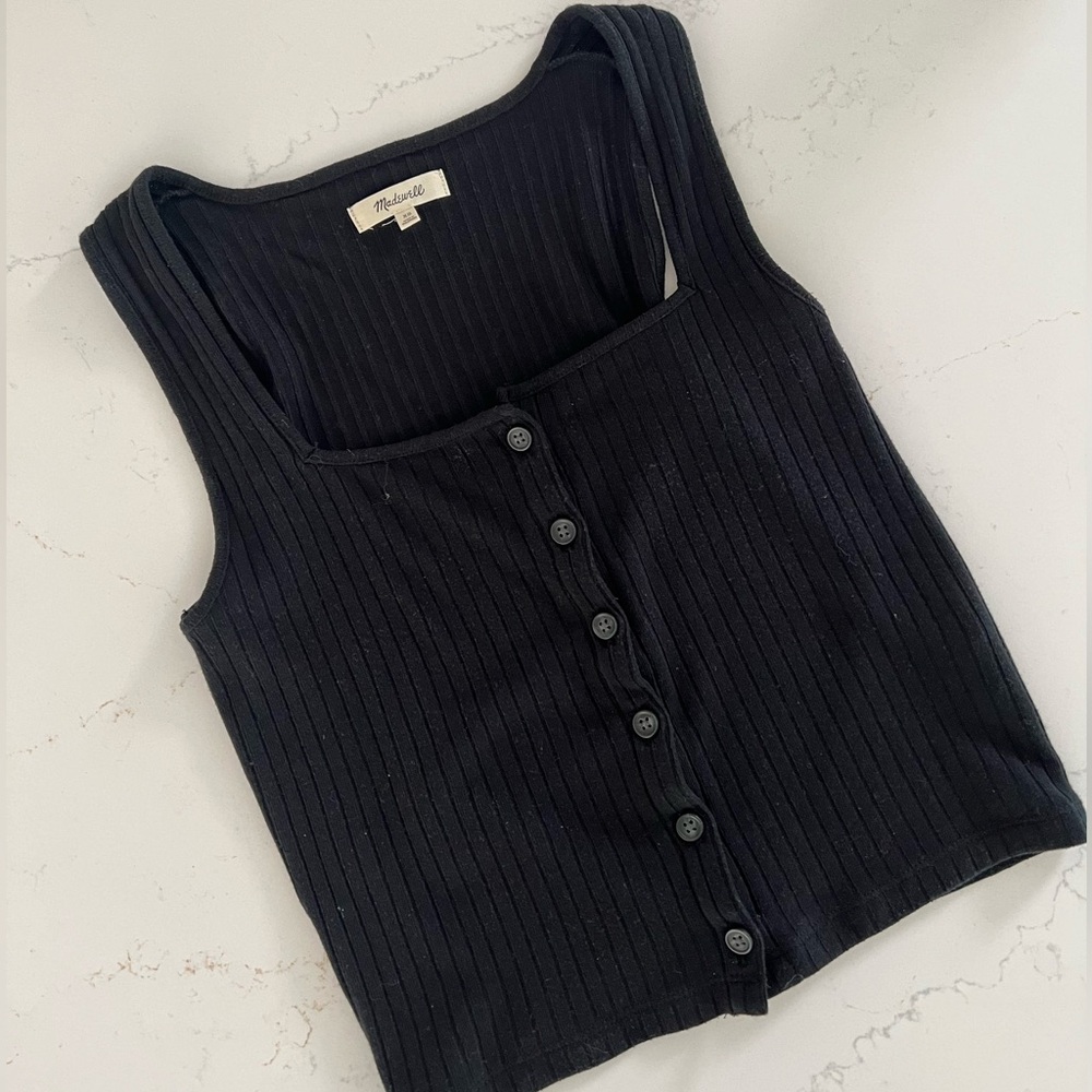 Madewell Ribbed Button-Front Crop Tank - Picture 3 of 5
